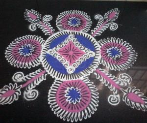 Rangoli: Finger magic kolam!